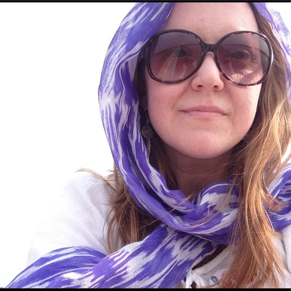 Meet your Posher, Stephanie - Picture 5 of 5